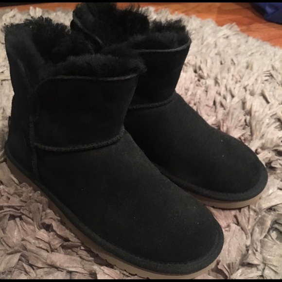 koolaburra by ugg black